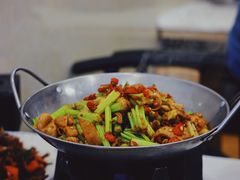 干锅肥肠-新新湘菜馆(新中街二条店)
