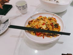 -围龙屋客家食府(福田店)