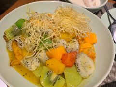 香芒水果虾球-mango tree芒果树泰国餐厅(青岛万象城店)
