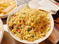 腊味炒饭-龙巢盱眙龙虾·牛蛙·烧烤宵夜(八卦岭店)