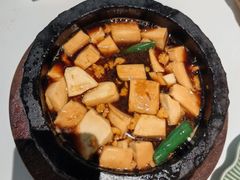-桂满陇·手作小笼包&江南叫花鸡(中山公园店)