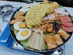 韩式鸡肉火锅-欧巴来了韩式料理