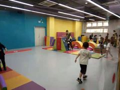 -玩胜青少儿体能(福田侨香中心)