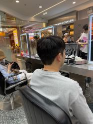 -川和潮人