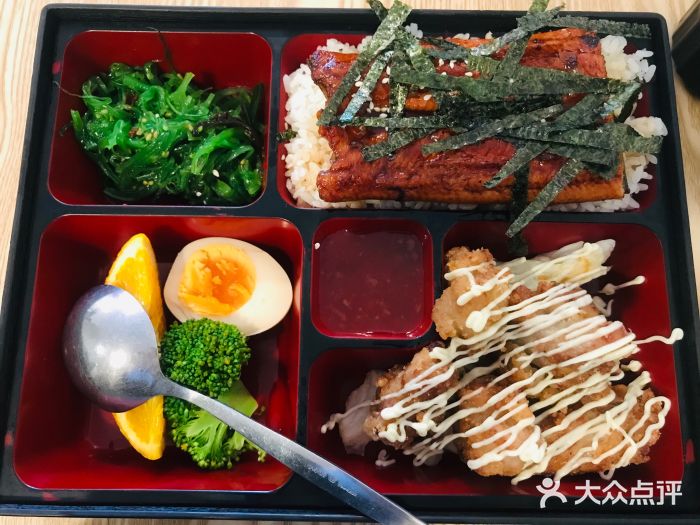 Oishii Sushi and Seafood鳗鱼饭图片
