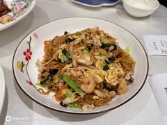 海鲜炒线面-聚春园自助餐厅(东街口店)