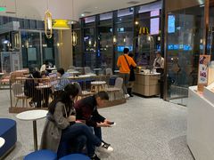 大堂-奈雪的茶(青岛卓悦里INTOWN店)
