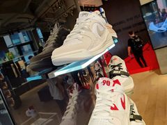 -JORDAN(外滩中央体验店)