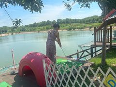 -梁子湖东篱老屋生态庄园