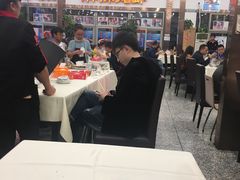大堂-簋街仔仔小龙虾(总店)