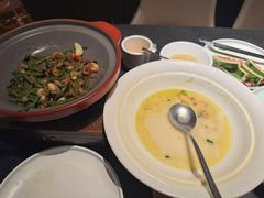 -鸽子侯·家宴·平价海鲜(市图书馆店)
