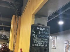-Tipsy Bar•屋顶露台酒吧&水烟吧