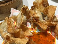 鲜炸爆汁生蚝云吞-喜势点·糖沙翁手工茶点·本地人茶居(永庆坊店)