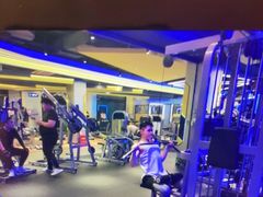 -贝菲特游泳健身(徐泾店)