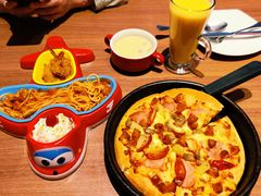 -必胜客(东岳店)