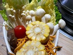 健康养生拼盘-探窝·竹笙椰子鸡(杨箕店)