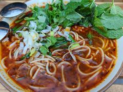 -叁窝雀·云南小锅米线(万象汇店)