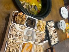 -菌乡缘·野生菌蒸汽鱼火锅(江边夜市店)