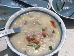 金牌荔湾艇仔粥-华辉拉肠(宝华店)