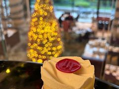 红丝绒芝士蛋糕-羿庭 Peacock Alley(上海外滩华尔道夫酒店)
