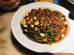 -金牌老碗时尚陕菜(王府井百货店)
