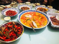 -湘潭九龙鱼头店(城南西路店)