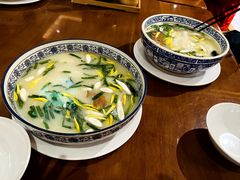 -香麒园·过桥米线·南湖雅宴
