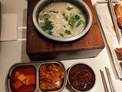 -延锄·汤饭·现压冷面·韩式烤肉