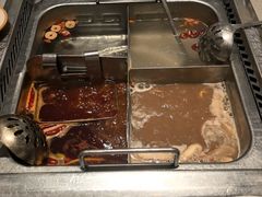 -海底捞火锅(高新万达店)