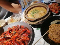 -巴厘龙虾·榜首油焖大虾(音乐学院·沿江酒馆店)