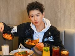 -必胜客(东大桥店)