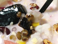 -津椰本·海南正宗椰奶清补凉(店一店)