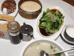 -梅利汴京烤鸭•开封豫菜地标店(东大街店)