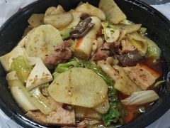 -空投来辣·麻辣香锅·冒菜(华新美食荟店)