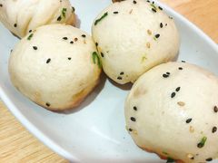 上海生煎包-玖鲜小笼(中山广场店)