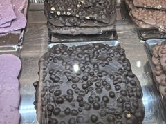 -VENCHI 闻绮(上海佛罗伦萨小镇店)