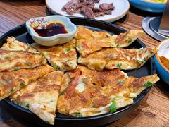 -明洞阿姨·韩式酱蟹烤肉·创意料理(三元桥店)