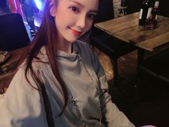 -SISTERS BAR RESTAURANT川意酒馆(嘉善老市H楼店)