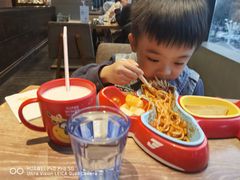 -必胜客(璞丽中心店)