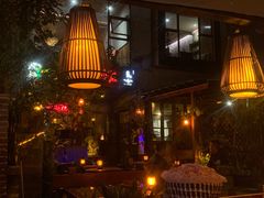 -城墙外BAR