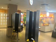 -麦当劳(静安寺店)