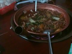 -朝伟清真铜瓢牛肉馆(三十年老·店)