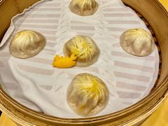 蟹粉小笼包-鼎泰丰(嘉年华•海信广场VILLAGE店)