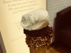 -VENCHI 闻绮(上海佛罗伦萨小镇店)