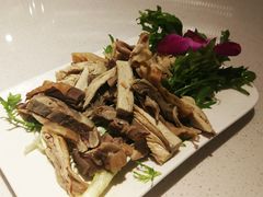 谷物农养鸡-八珍玉食鸡煲·打边炉(印象城店)