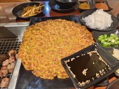 -肉甲韩国木炭烤肉(新壹街1店)