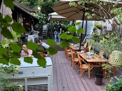 室外座位-贰醒·私房小院烧烤 (太古里店)