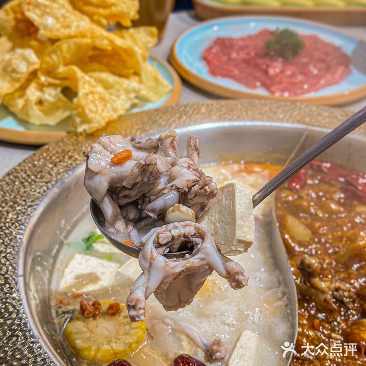 还有不知道这家田鸡火锅好吃的吗?