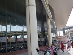 -麦当劳(虹梅路地铁站店)
