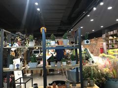 -魔方城市书房(中街益田店)